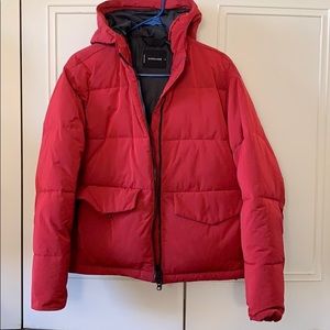 Everlane Short Puffer Jacket Brick Size M